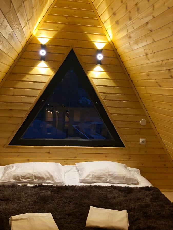 Guesthouse Elli & Cottages Kazbegi Exterior photo