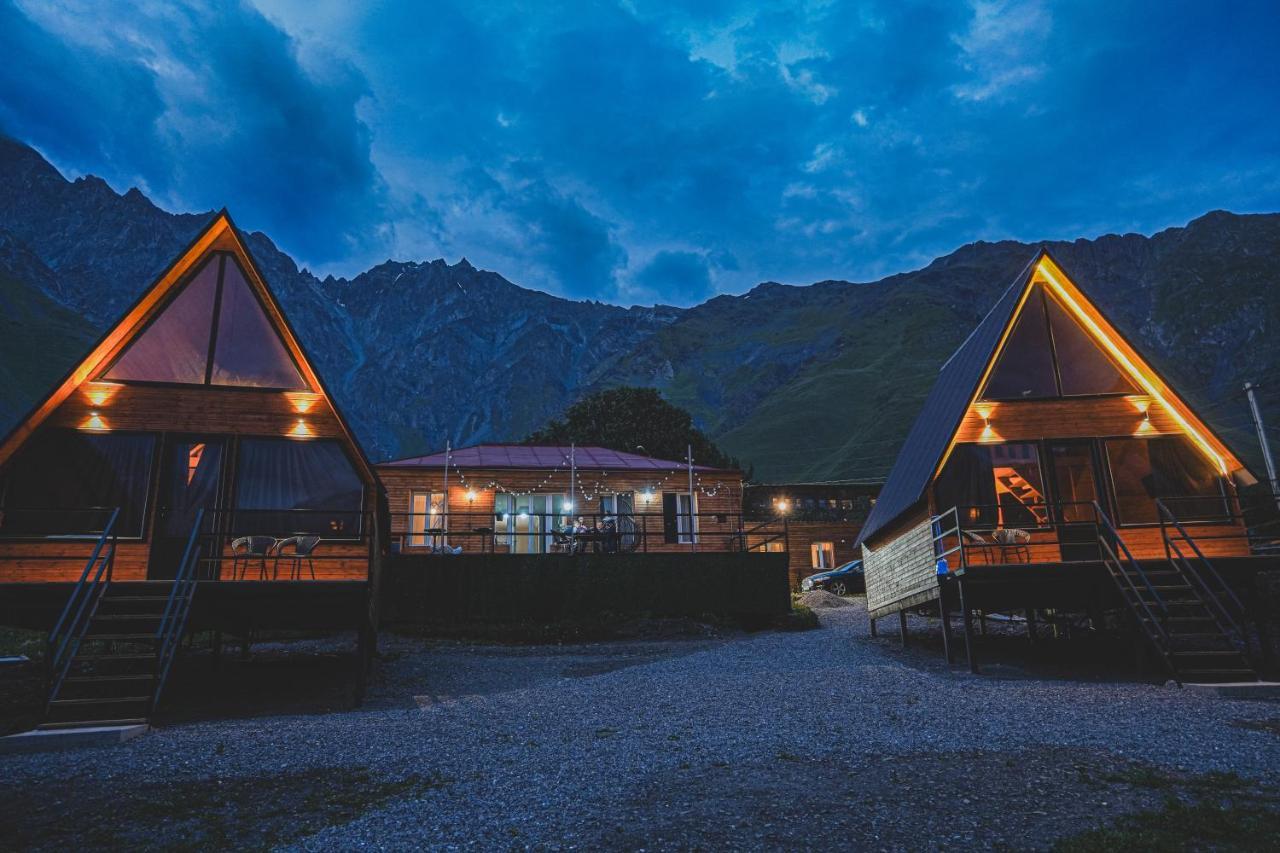 Guesthouse Elli & Cottages Kazbegi Exterior photo