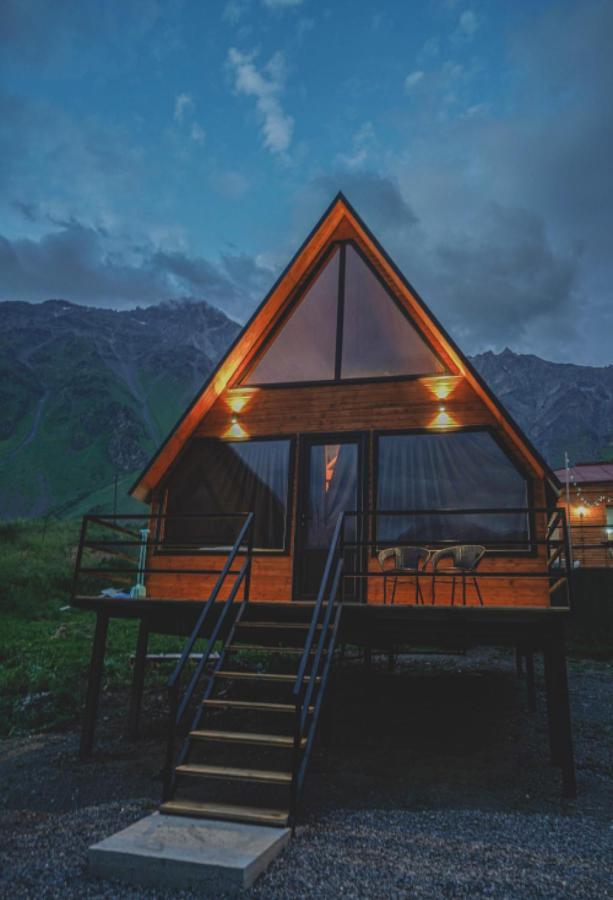 Guesthouse Elli & Cottages Kazbegi Exterior photo