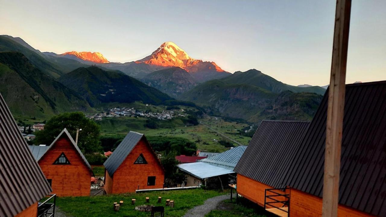 Guesthouse Elli & Cottages Kazbegi Exterior photo