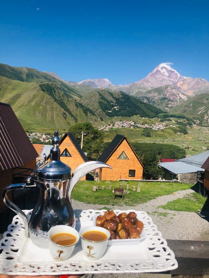 Guesthouse Elli & Cottages Kazbegi Exterior photo