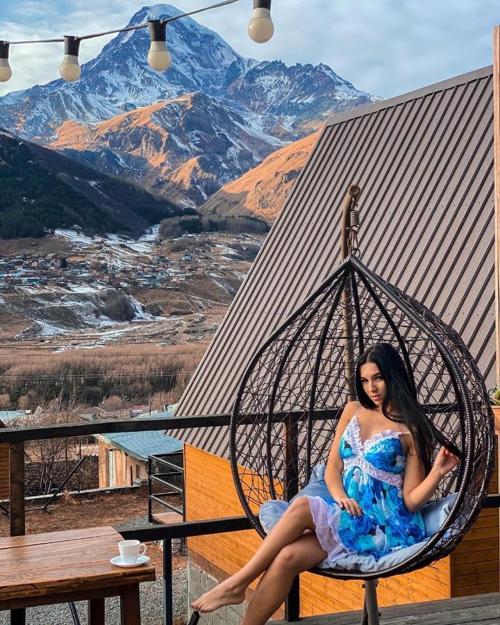 Guesthouse Elli & Cottages Kazbegi Exterior photo