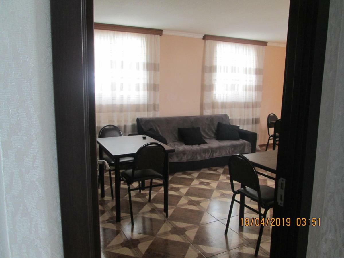 Guesthouse Elli & Cottages Kazbegi Exterior photo