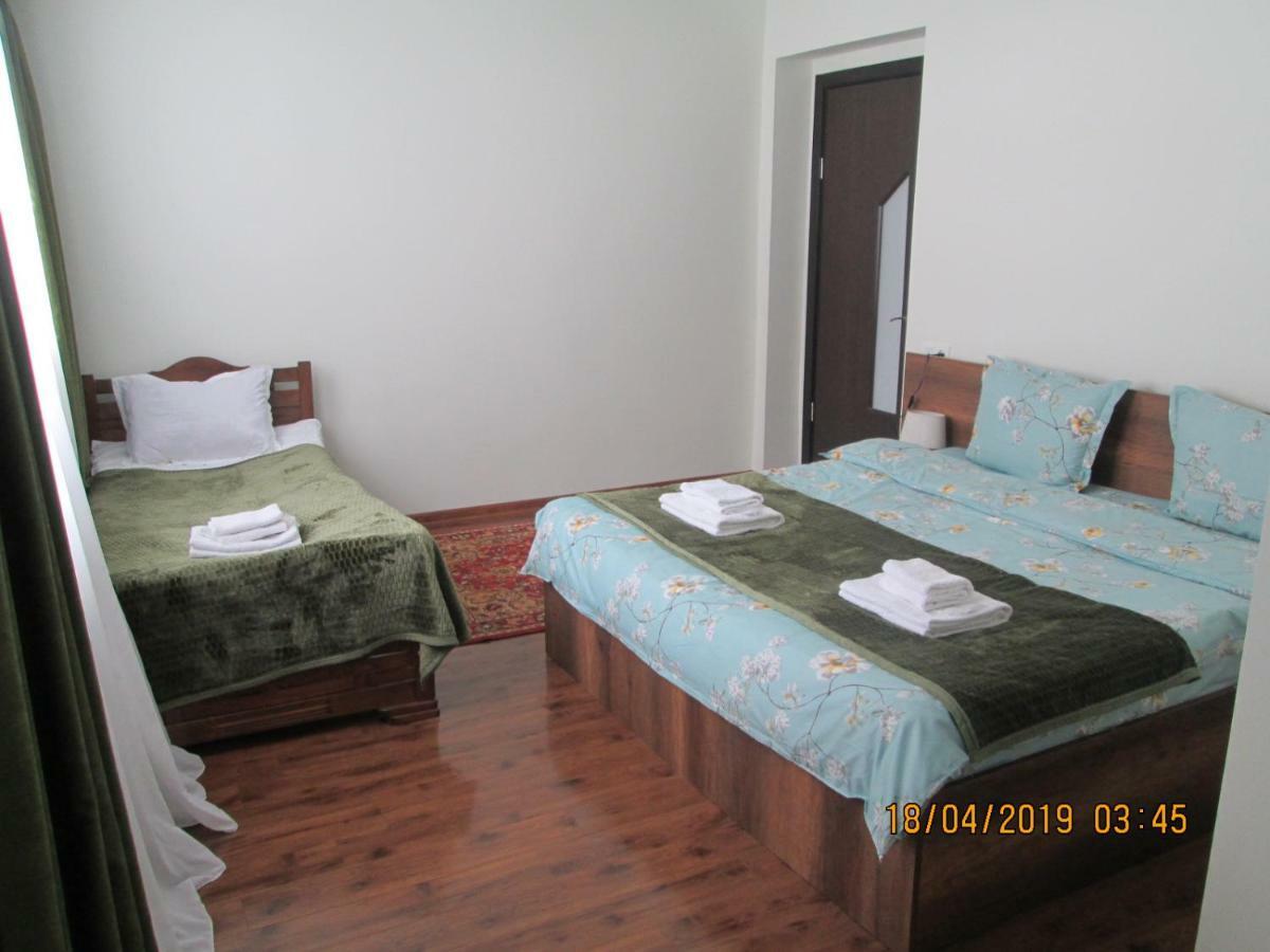 Guesthouse Elli & Cottages Kazbegi Exterior photo